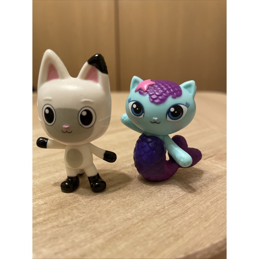 Gabby's Dollhouse Pandy Paws & Mercat Mini Figures Lot of 2 Spin Master